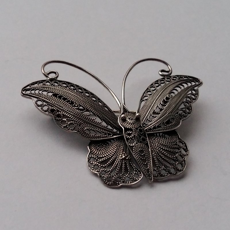 Filigree Butterfly Brooch Mariposita