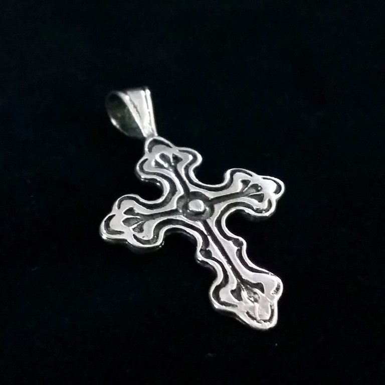 Sterling Silver Cross Pendant Cruz de Fe