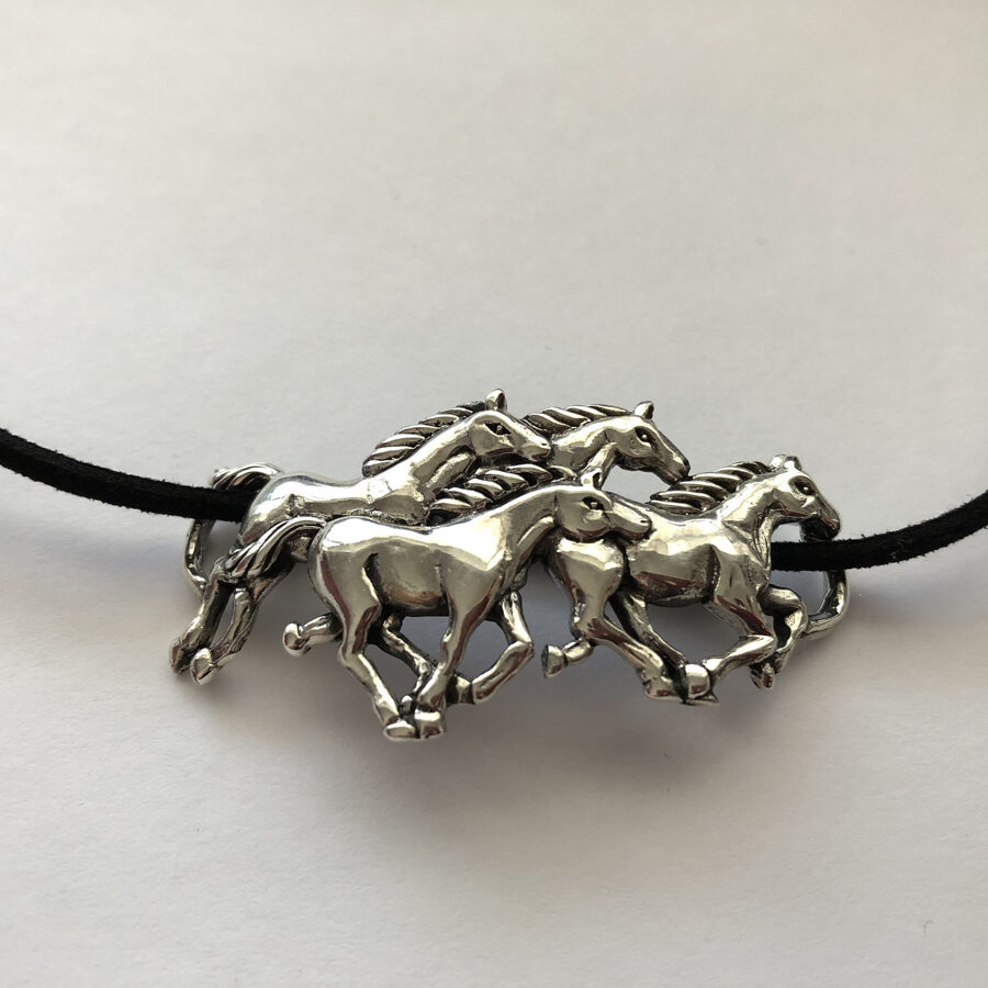 Silver Horse Necklace Caballos