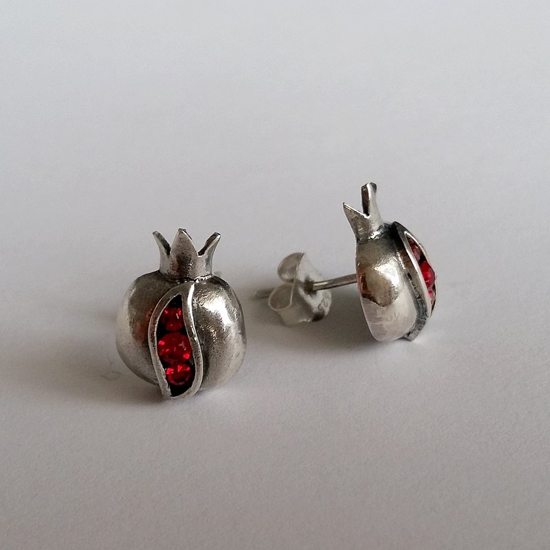 Pomegranate Stud Earrings Granada