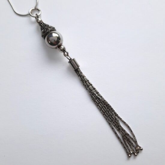 Sudraba kulons Maribel