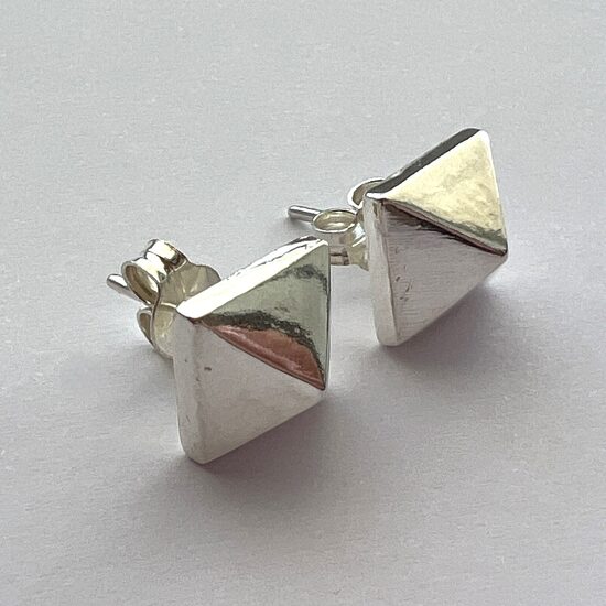 Sudraba auskari Tachuela