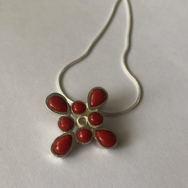 Coral Cross Pendant Cruz Coral Rojo